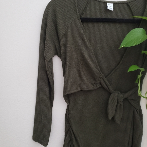 Old Navy maternity olive green dress size XS - Picture 3 of 6